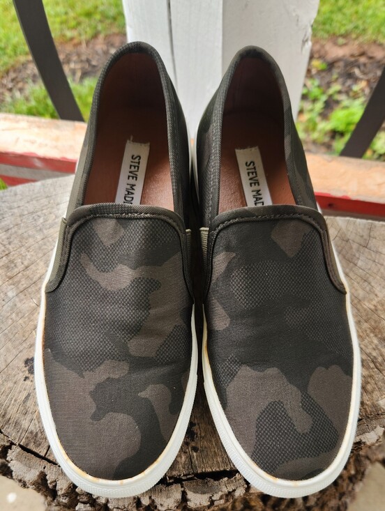 Steve Madden Shoes - Steve Madden Women’s Camo Slip-On Loafers in Olive Green and Black